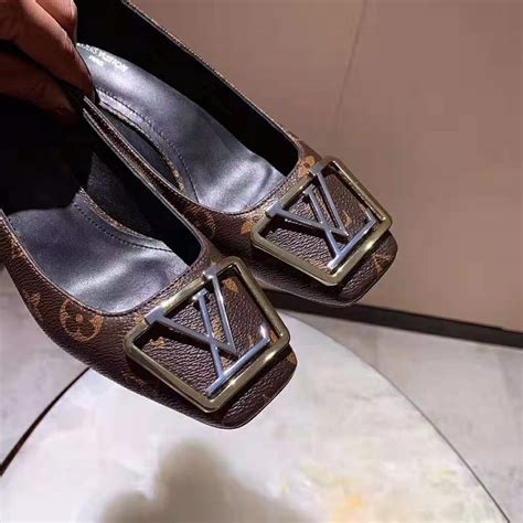 louis vuitton flat pumps|louis vuitton pumps for women.